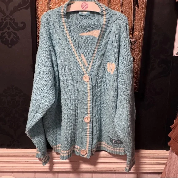 Taylor Swift 1989 Cardigan - Picture 1 of 4
